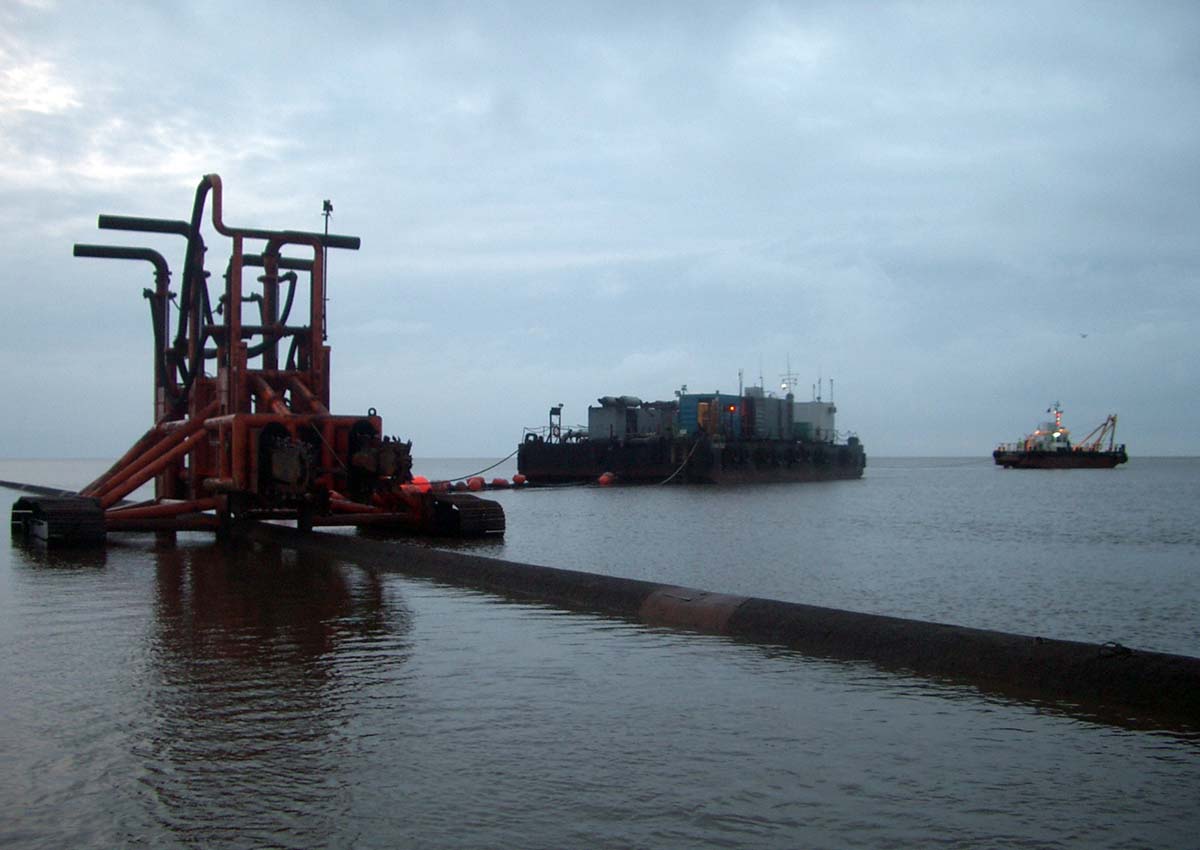 Pipeline Trenching Spread for Very Shallow Water Operation